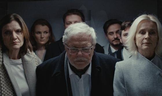 Scéna z filmu Moc