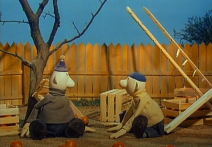 Scéna z filmu Pat a Mat: Jablko