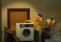 Scéna z filmu Pat a Mat: Pračka